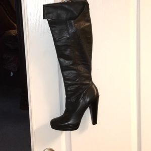 Ladies over the knee boots
